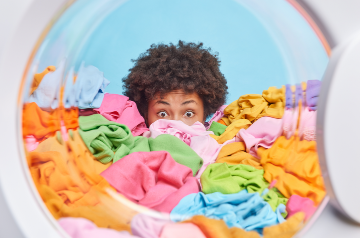 ¿Como podemos reducir nuestro impacto ambiental a la hora de lavar la ropa?